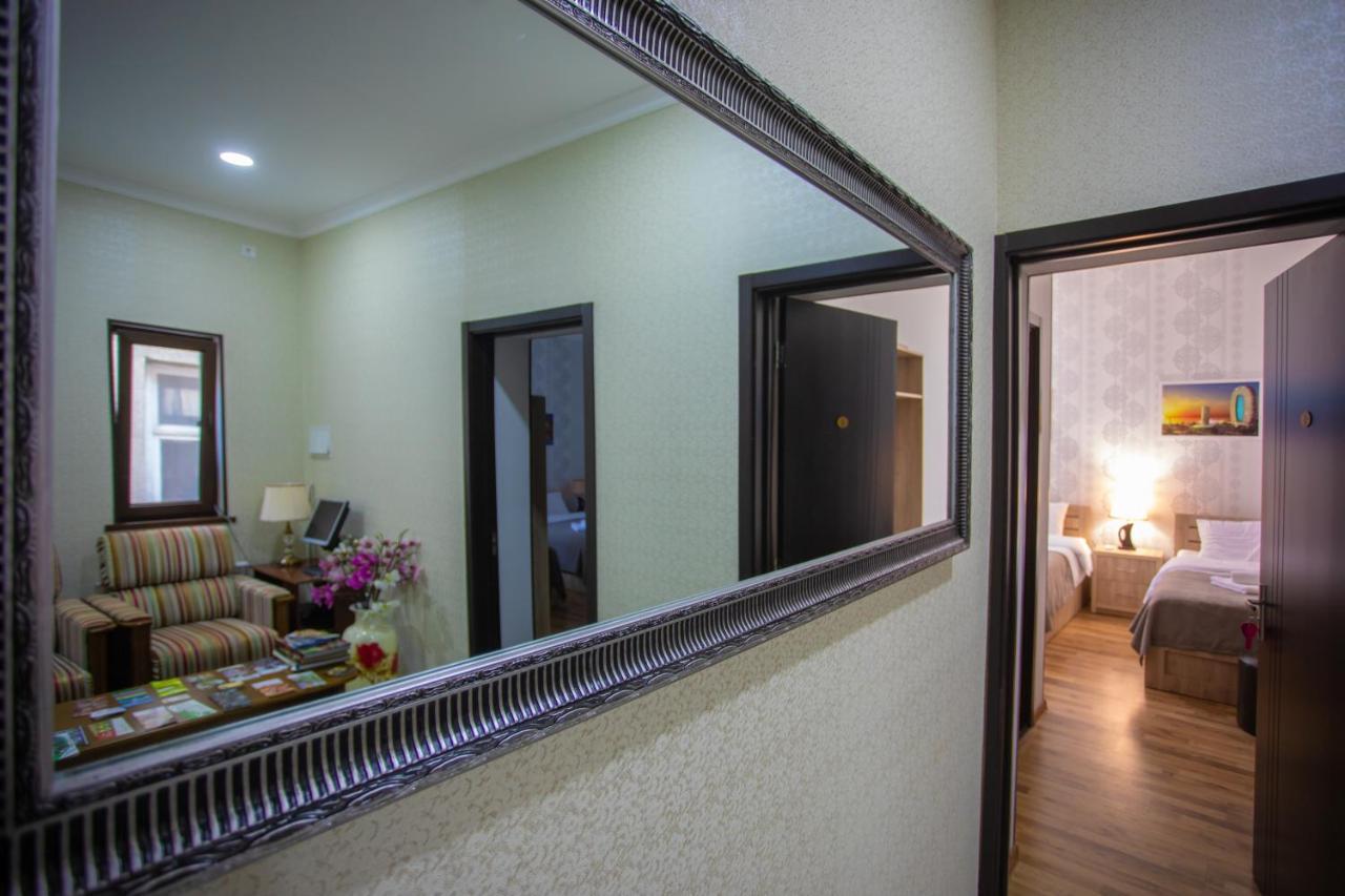 Peradia Hotel คูทายสิ ภายนอก รูปภาพ